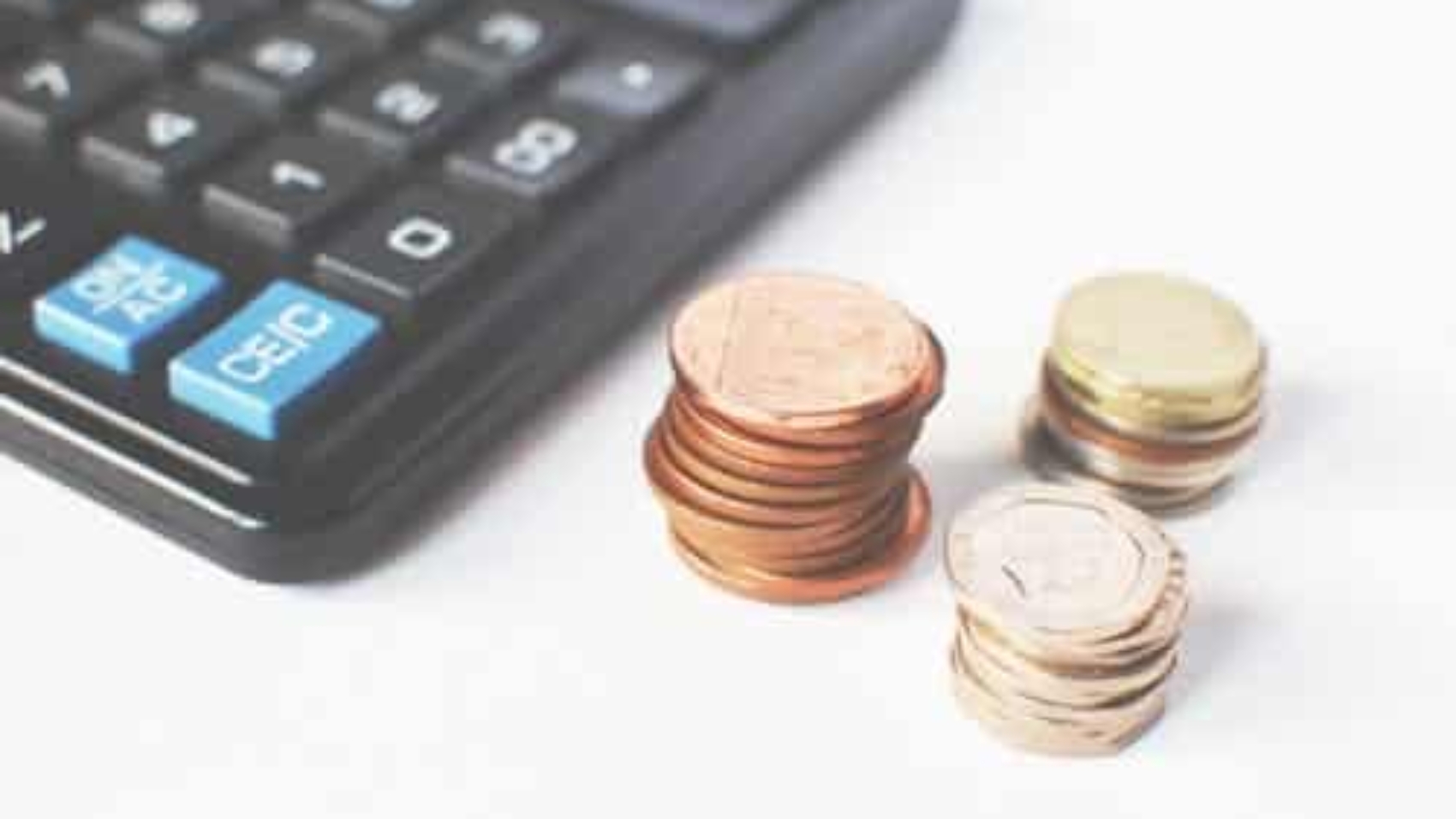 numbers-money-calculating-calculation